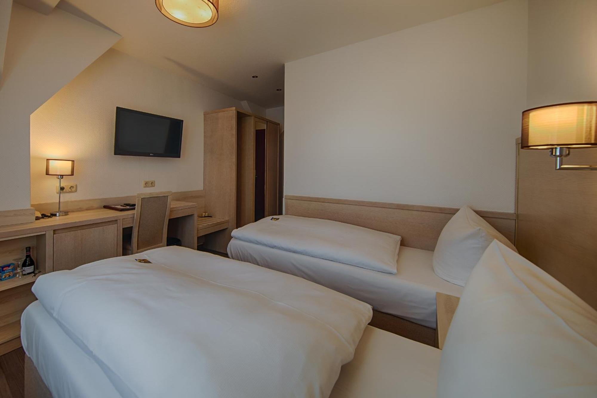 Hotel Fuersteneck Bernburg Luaran gambar