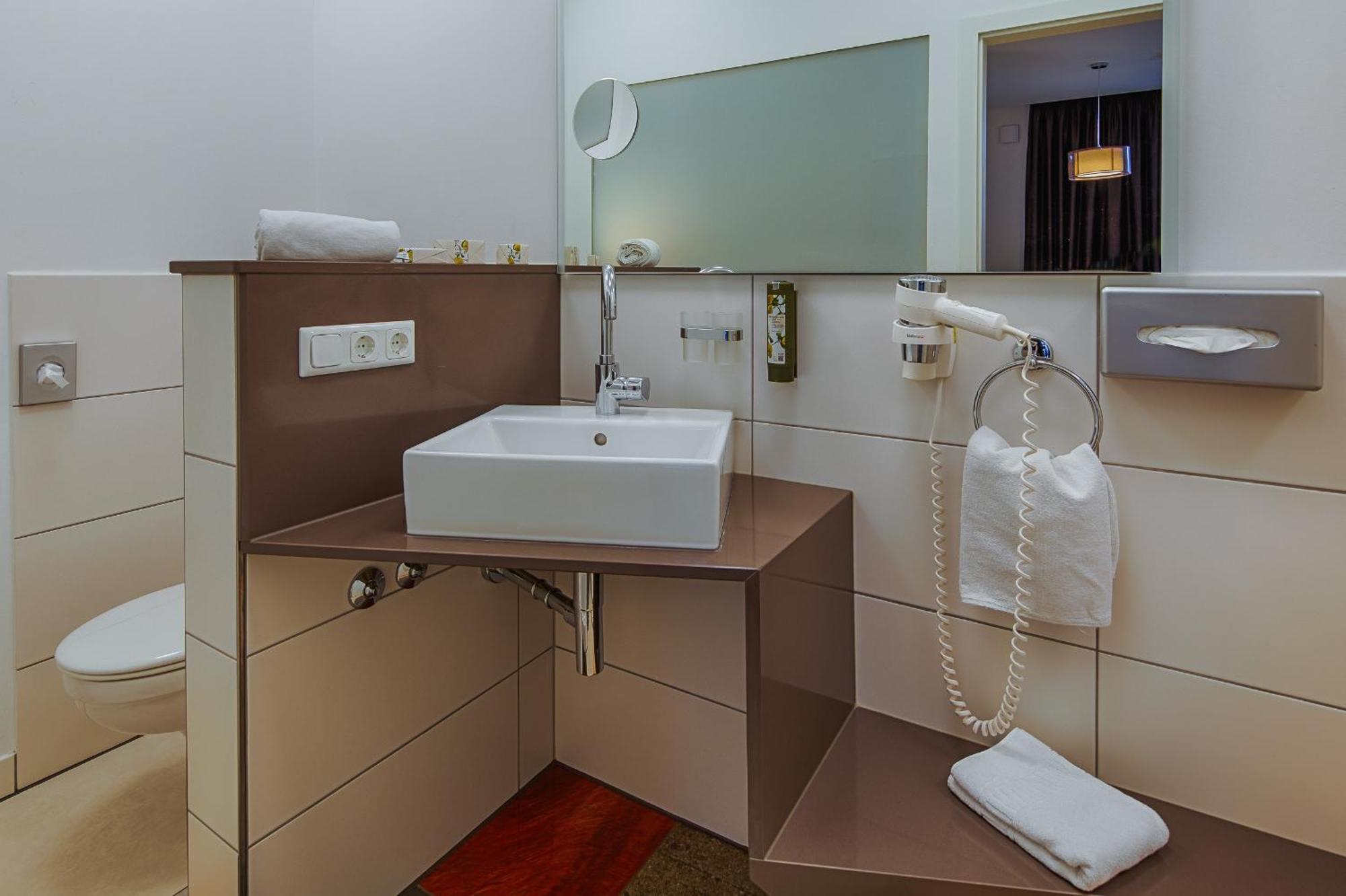 Hotel Fuersteneck Bernburg Luaran gambar