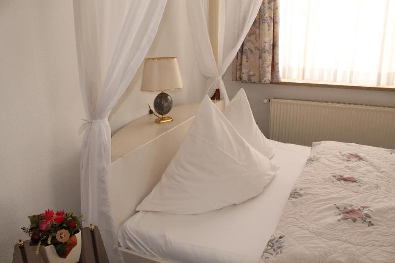 Hotel Fuersteneck Bernburg Luaran gambar