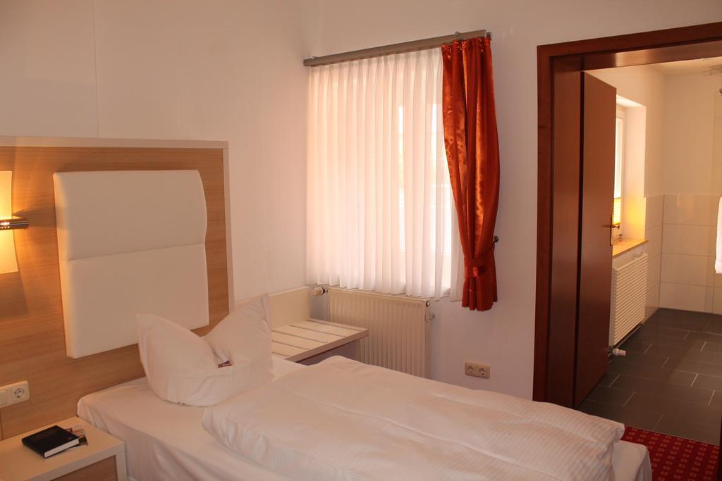 Hotel Fuersteneck Bernburg Luaran gambar
