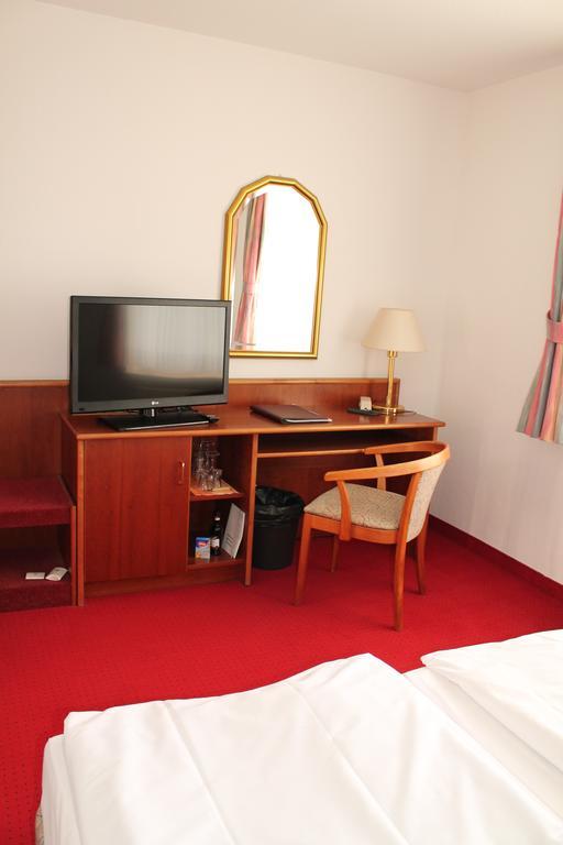 Hotel Fuersteneck Bernburg Luaran gambar