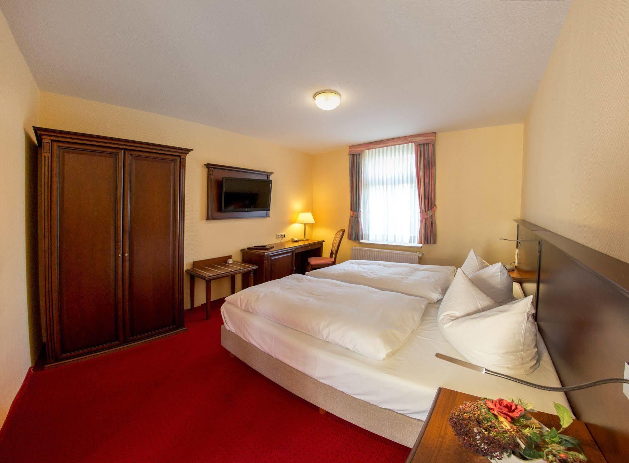 Hotel Fuersteneck Bernburg Luaran gambar